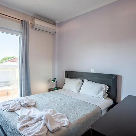 Appartement Aris *